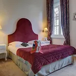Hotel De L'univers 4*