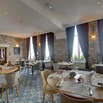 Hotel De L'univers 4*