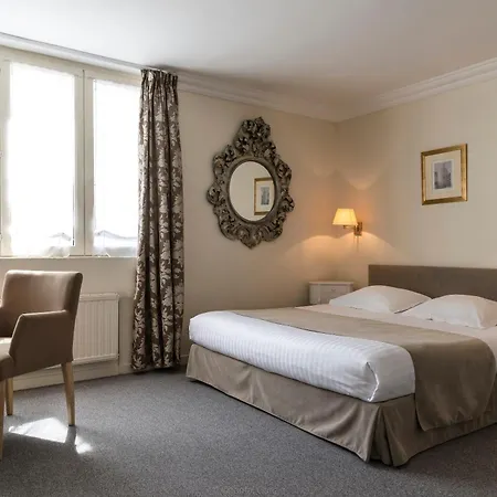 Hotel De L'univers Arras