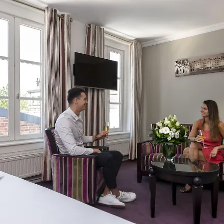 De L'univers 4* Arras