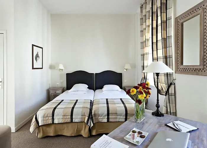 De L'univers 4* Arras